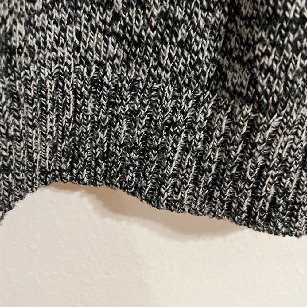 Old Navy Size M Black and White Tweed Long Sleeve Knit Shawl Collar Sweater